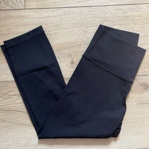 Lululemon High Rise Align Crop Leggings 22" Size 6 Black - Like New